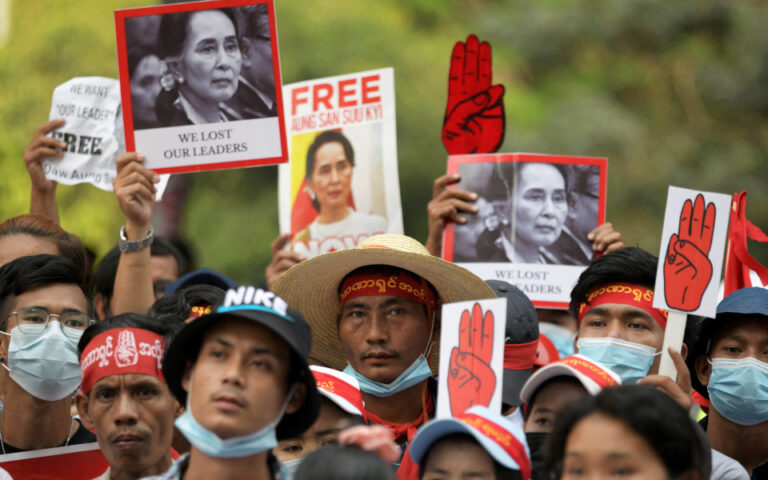 Μιανμάρ: Σε φυλάκιση 6 ετών για διαφθορά η πρώην ηγέτιδα της χώρας, Αούνγκ Σαν Σου Τσι