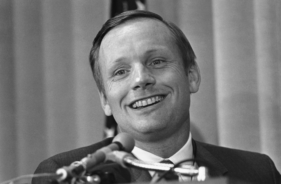 Neil Armstrong: Πόσα πήρε για να περπατήσει στο φεγγάρι και το μυστικό των 6 εκατ. δολαρίων-1