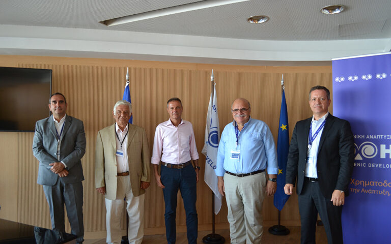 ΕΑΤ: Μνημόνιο συνεργασίας με τον Σύνδεσμο Ελληνικών Χημικών Βιομηχανιών