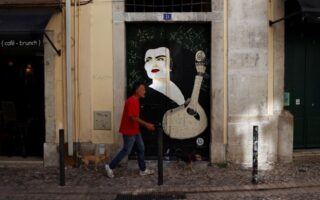 Πορτογαλία: Μέτρα στήριξης 2,4 δισ. για τα νοικοκυριά