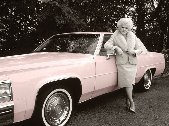 Παρασκευή και 13 και ροζ Cadillac: Πώς να χτίσεις μια επιχειρηματική αυτοκρατορία με 5.000 δολάρια-1