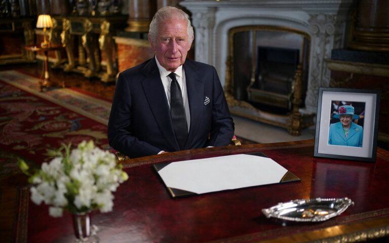 Κάρολος Γ’: Απευθύνθηκε στον βρετανικό λαό για πρώτη φορά ως Βασιλιάς