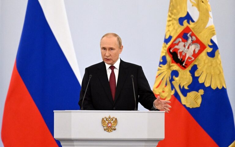 Πούτιν: Ανακοίνωσε την προσάρτηση περιοχών της Ουκρανίας – Αντιδρά η ΕΕ