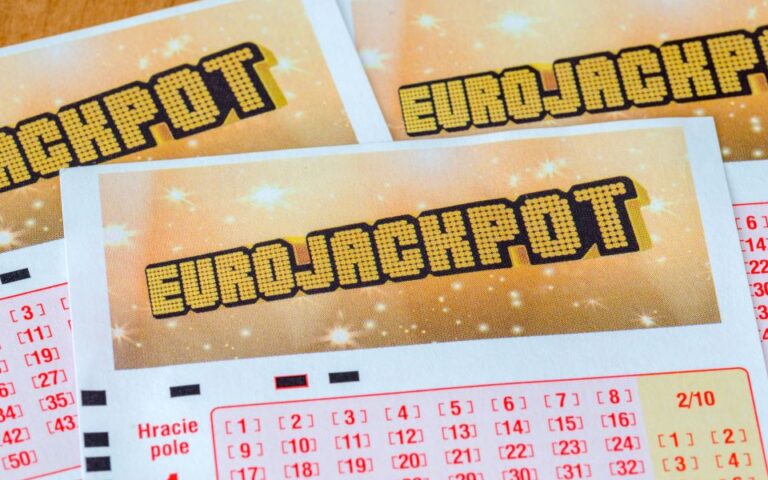 Στην Ελλάδα το Eurojackpot: Η άδεια στον ΟΠΑΠ