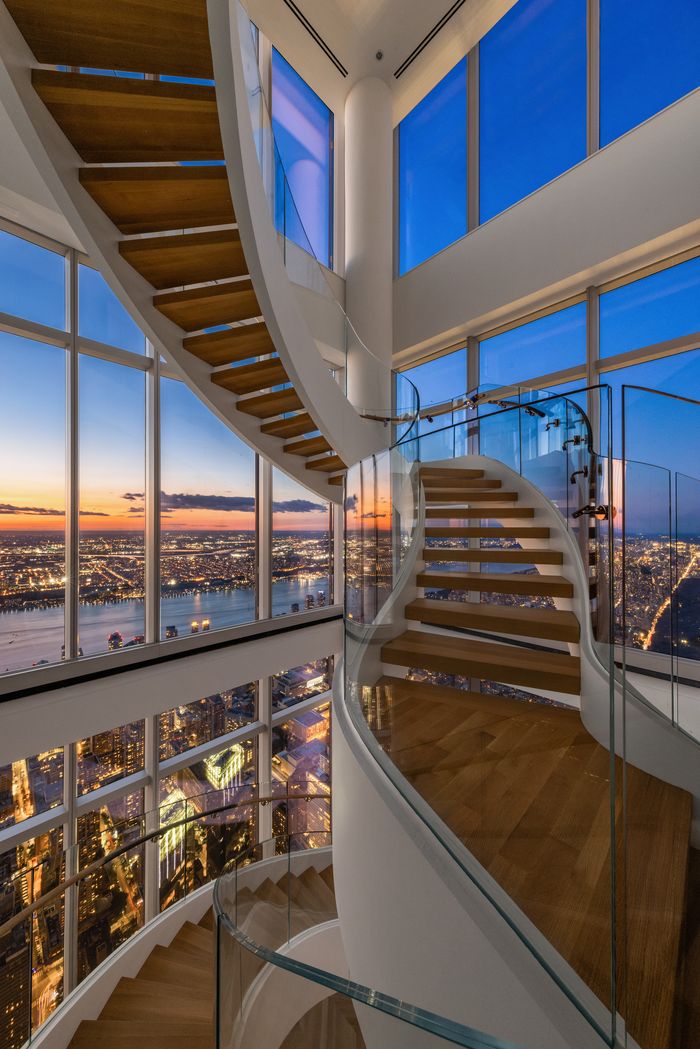 Μπαλκόνι στα 420 μέτρα: Μέσα στο σπίτι των 250 εκατ. δολαρίων-1