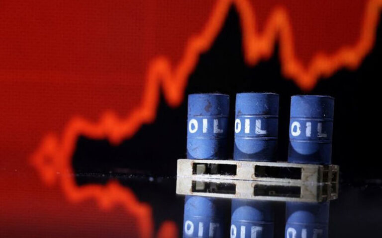 Πετρέλαιο: Συνεχίζουν να υποχωρούν οι τιμές – Σε χαμηλό εννέα μηνών 