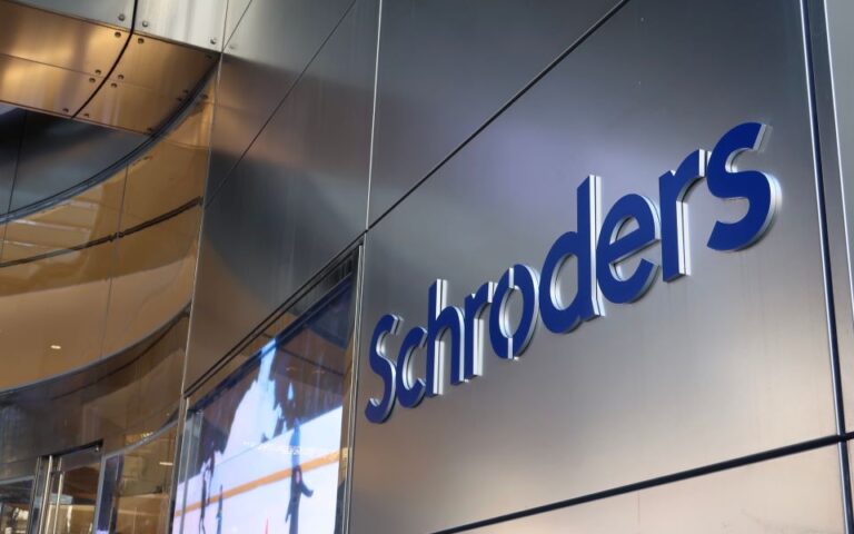 Schroders: Οι 4 κίνδυνοι για τα ιδιωτικά κεφάλαια και τι σημαίνουν για τις επενδύσεις
