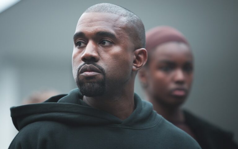 Adidas: Λήγει η συνεργασία με τον Kanye West – Στον «αέρα» η Yeezy
