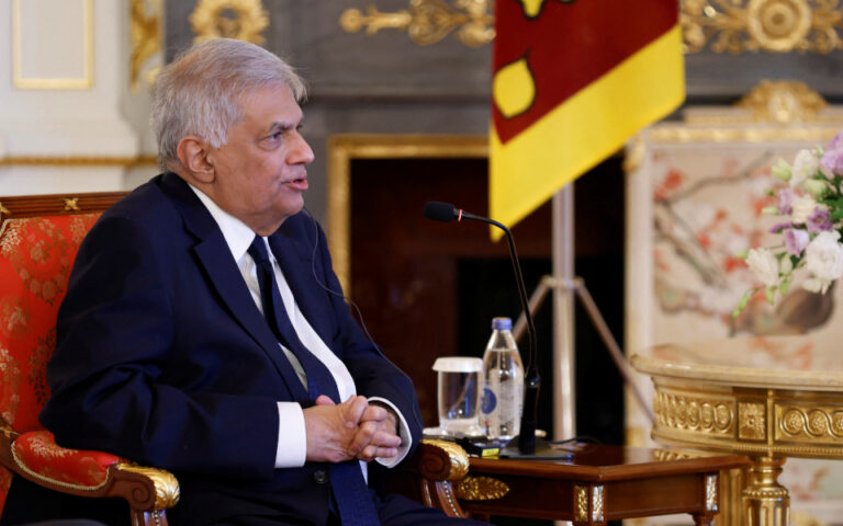 Συνομιλίες με την Κίνα είχε ο πρόεδρος της Σρι Λάνκα για την αναδιάρθρωση του χρέους της χώρας του