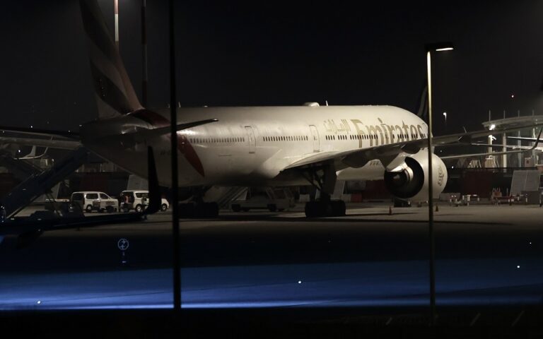 Το χρονικό του συναγερμού στο «Ελ. Βενιζέλος» για τα δύο αεροσκάφη της Emirates