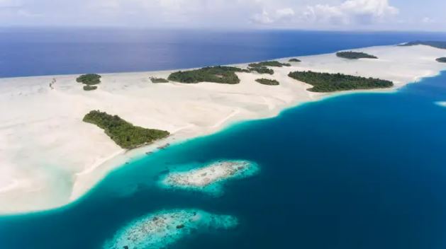 Ένα αρχιπέλαγος 100 νησιών ζητά δισεκατομμυριούχο ιδιοκτήτη-1