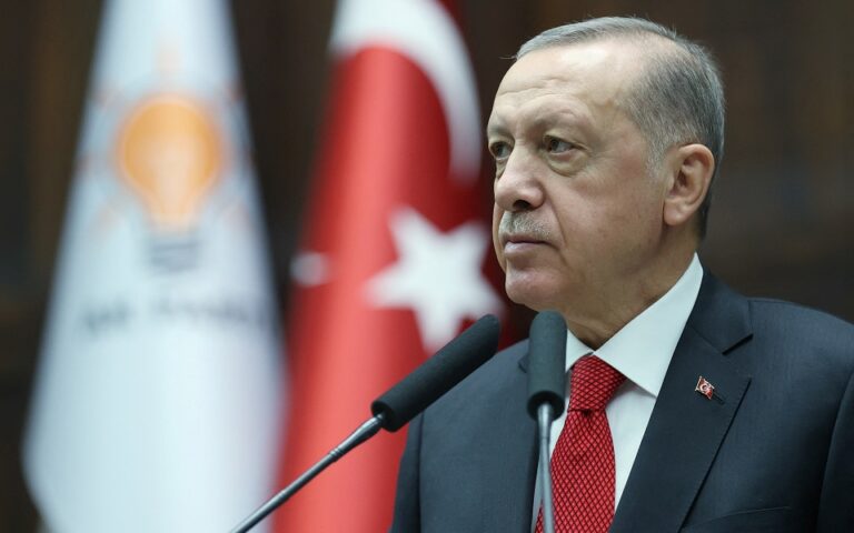 Τουρκία: Εκλογές στις 14 Μαΐου «έδειξε» ο Ερντογάν