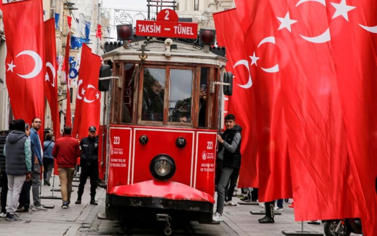 Τουρκία: Απογοητεύει η οικονομία – Πονοκέφαλος για τον Ερντογάν