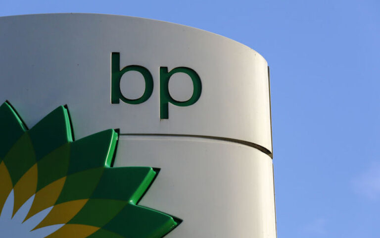 Θησαυρίζουν οι πετρελαϊκές: $8,5 δισ. έβγαλαν οι μέτοχοι της BP
