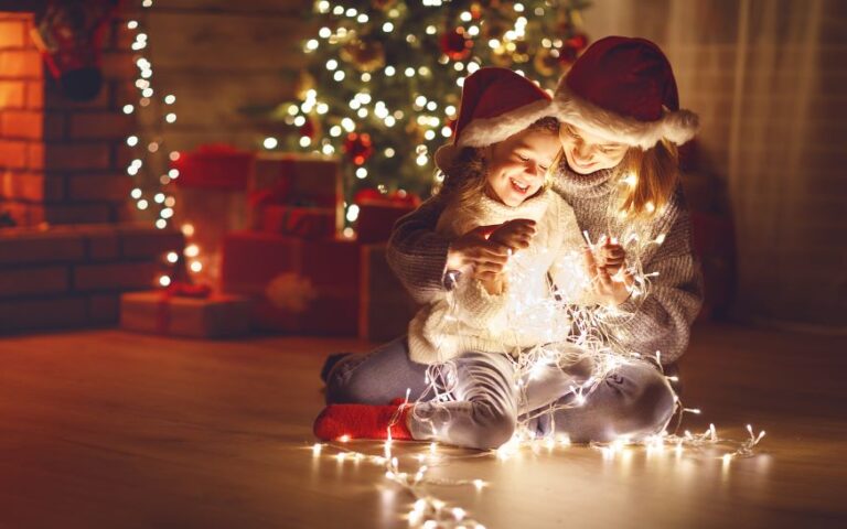 Χριστουγεννιάτικα φωτάκια: Ο «πατέρας» μιας παράδοσης και το ένοχο μυστικό τους