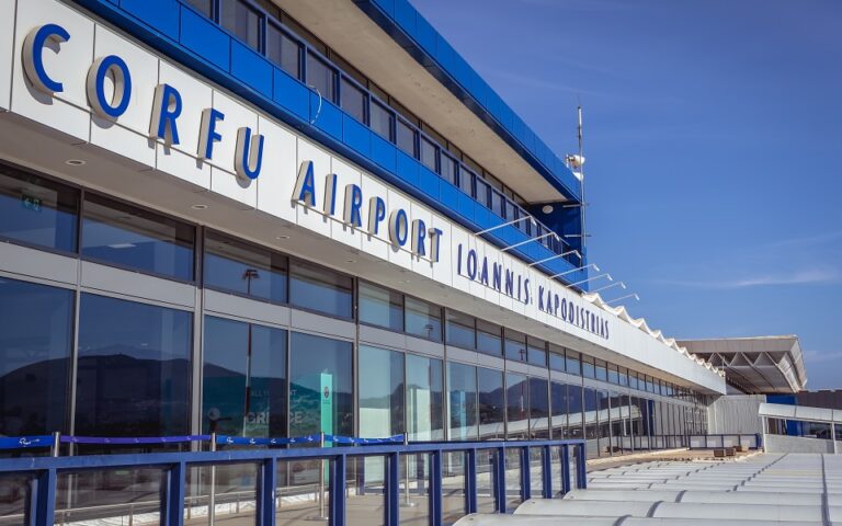 Fraport: Ξεκινά η ανακατασκευή διαδρόμου στο αεροδρόμιο της Κέρκυρας