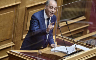 Βουλή – Κ. Βελόπουλος: «Είναι προϋπολογισμός με ψεύτικα νούμερα»