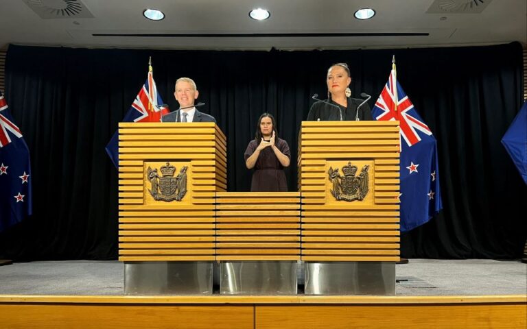 Νέα Ζηλανδία: Ο Κρις Χίπκινς νέος πρωθυπουργός και επικεφαλής του Εργατικού κόμμματος
