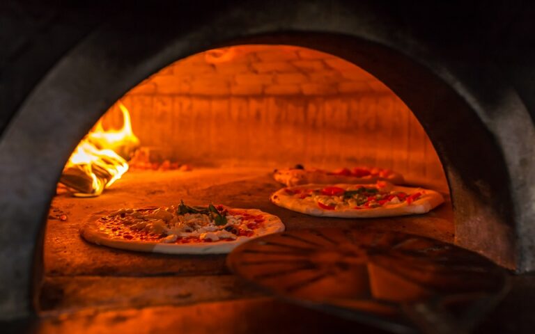 Το σήμα κατατεθέν της Νάπολης: Ο πληθωρισμός χτύπησε την πίτσα