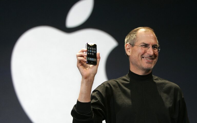 16 χρόνια μετά: iPhone πρώτης γενιάς πουλήθηκε για 63.000 δολάρια
