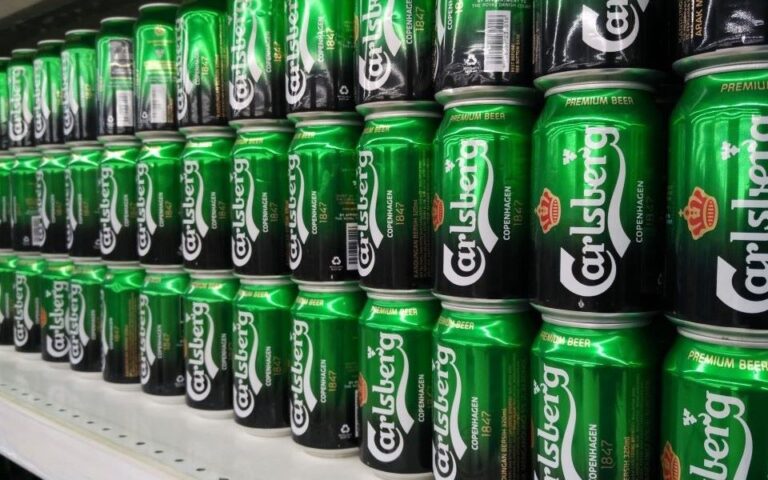 Τέλος στο «σίριαλ» στη Ρωσία έβαλε η Carlsberg – «Μας έκλεψαν την επιχείρηση»