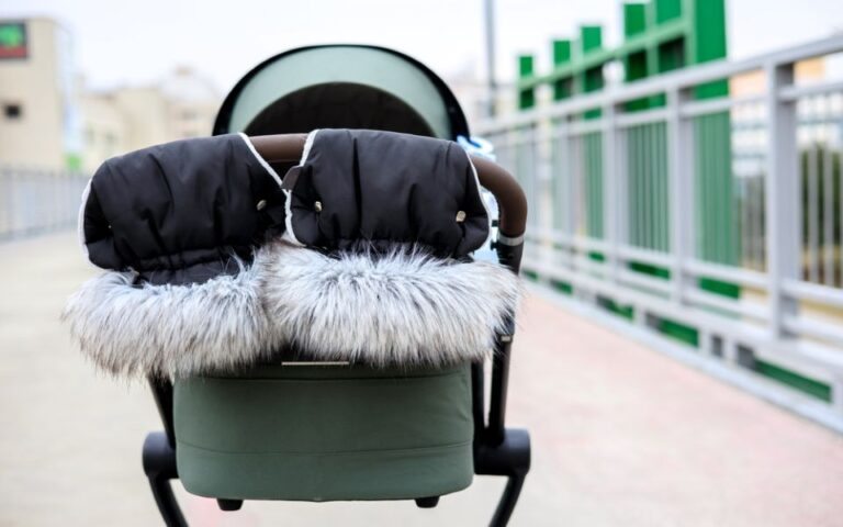 Γιατί οι Νορβηγοί αφήνουν τα μωρά τους μόνα έξω στο κρύο