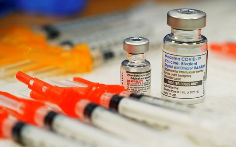 Κομισιόν: Πράσινο φως στο νέο εμβόλιο της Pfizer κατά του κορωνοϊού