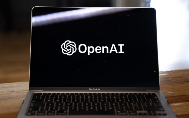 Τι απαντά ο CEO της OpenAI σε όσους ζητάνε παύση της ΤΝ