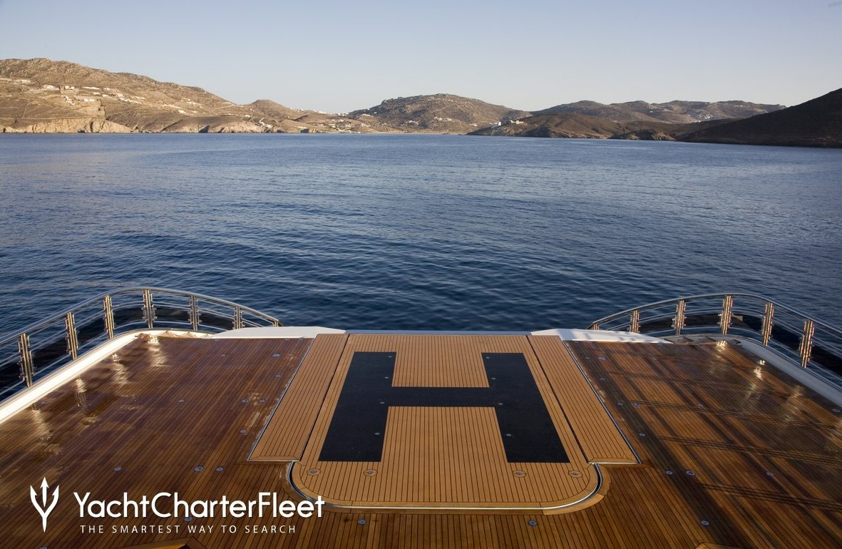 Το μυστήριο του εγκαταλελειμμένου σκάφους Έλληνα επιχειρηματία: Το αγόρασε Ρώσος – Κανείς δεν το θέλει-8