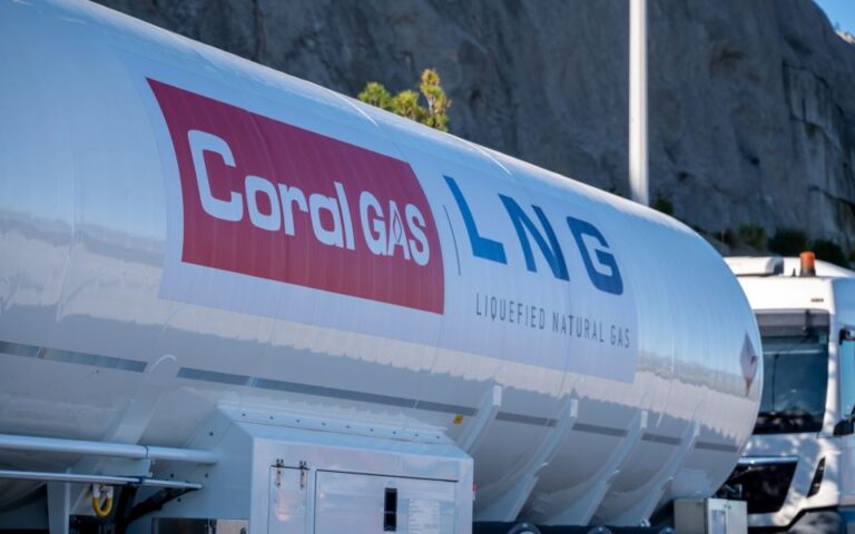 Coral Gas: Πρώτος εφοδιασμός LNG στη Ρεβυθούσα