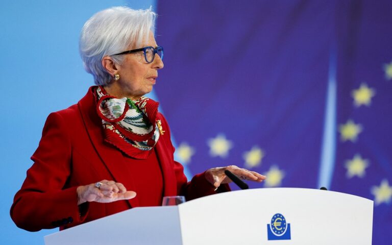 Η ΕΚΤ δεν άλλαξε ρότα, ίσως όμως αναγκαστεί την επόμενη φορά 