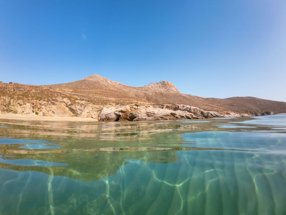 Conde Nast Traveller: Οι 7 «άγνωστες» παραλίες της Ελλάδας που ανακάλυψε και προτείνει-3