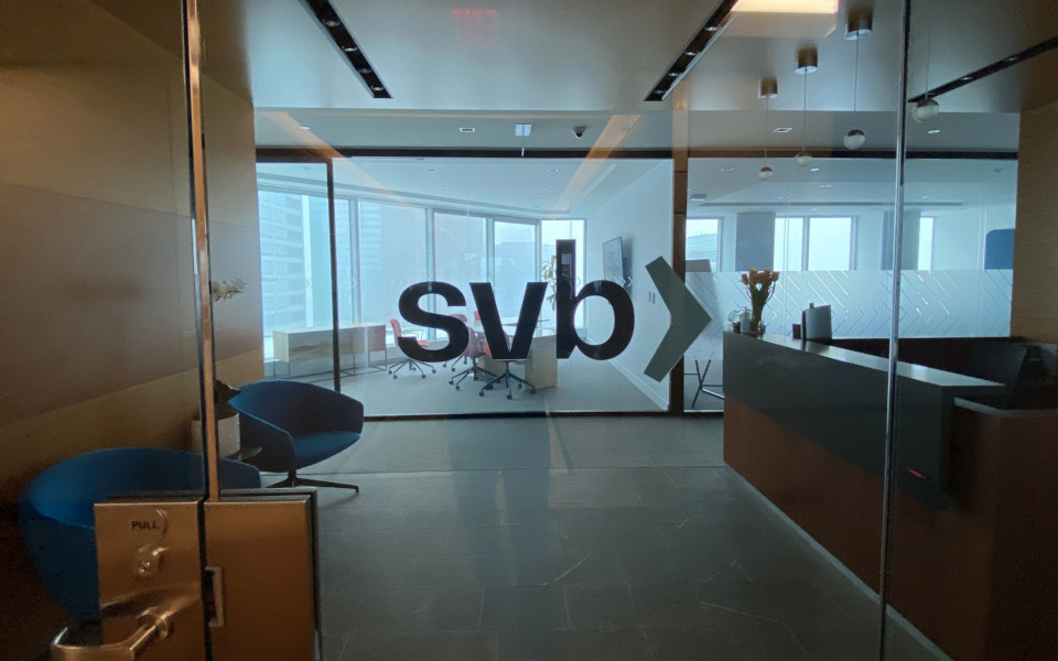 Η καναδική εταιρεία Ad-Tech έχει πάνω από το 90% των χρημάτων της δεσμευμένα στην SVB