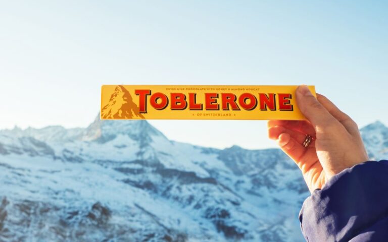 Σε ποιον ανήκει ένα βουνό; Γιατί αλλάζει η Toblerone