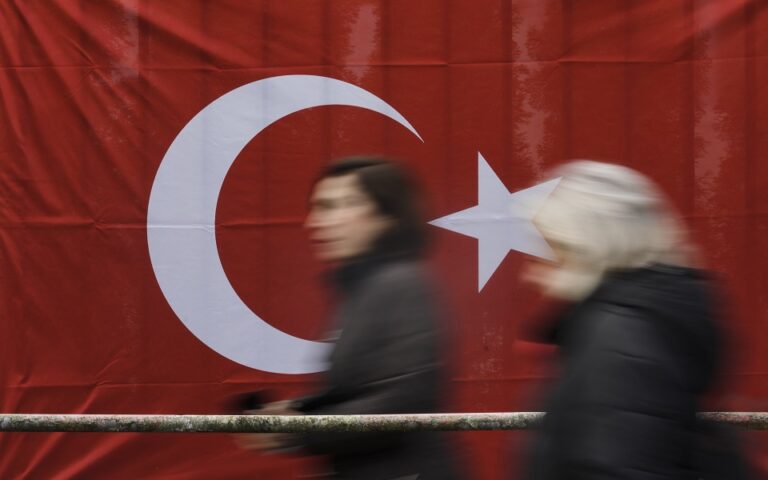 Τουρκία: Αναθεωρεί προς τα κάτω την πρόβλεψη για την ανάπτυξη