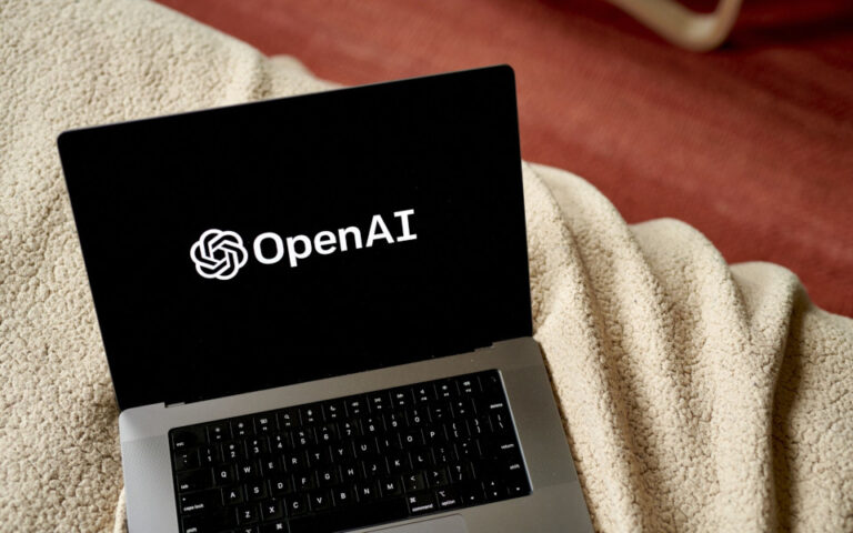 OpenAI: Ανησυχίες για την προγραμματισμένη πώληση μετοχών 86 δισ. δολ. μετά την απόλυση Altman