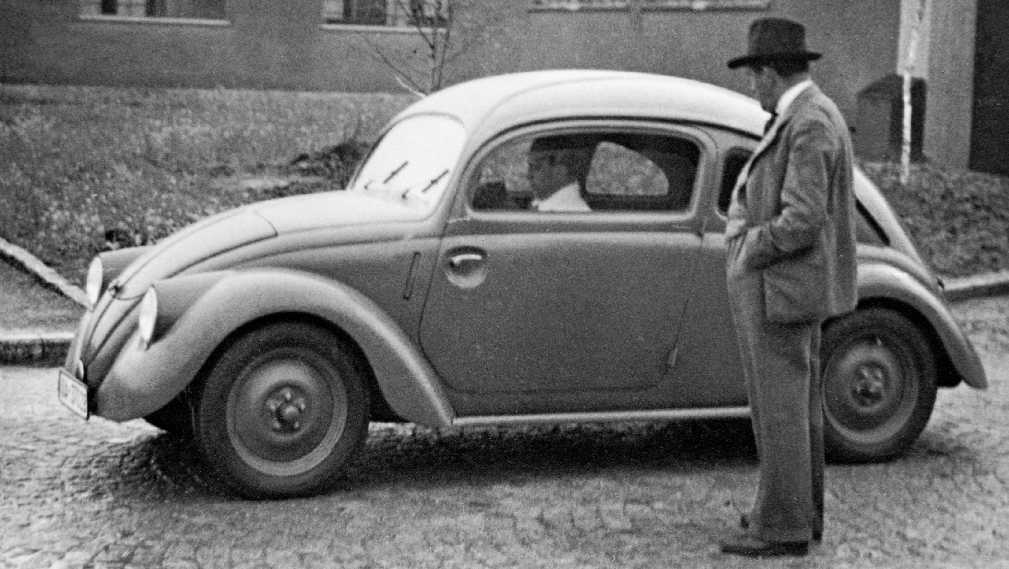 Porsche: Η άγνωστη ιστορία ενός λαμπερού ονόματος – Ο Χίτλερ, ο Σκαραβαίος και η φυλακή-2