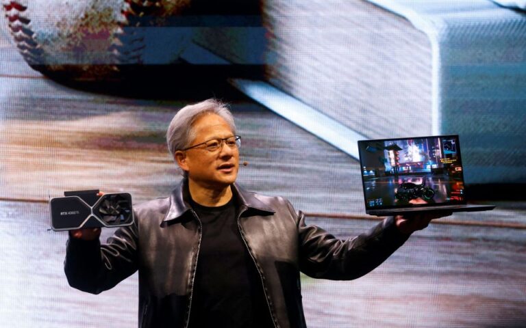 Τα απρόσμενα σύμβολα του στυλ: Όλοι θέλουν το μαύρο δερμάτινο μπουφάν του CEO της Nvidia