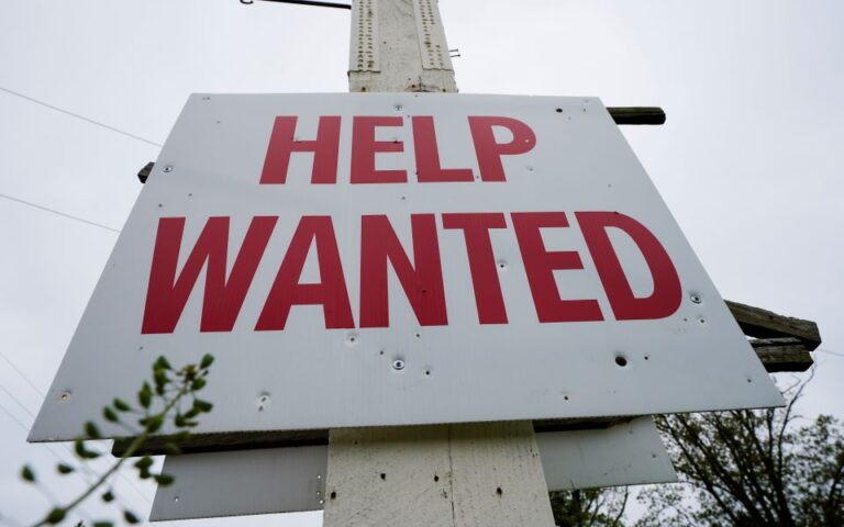 ΗΠΑ: Πτώση των αιτήσεων για επιδόματα ανεργίας μετά από 3 εβδομάδες