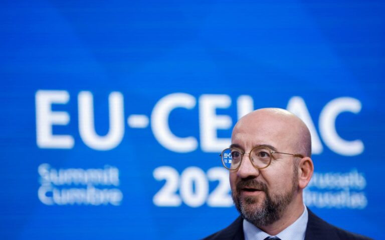 Σύνοδος κορυφής ΕΕ-CELAC: Βαθιά ανησυχία για τις προεκτάσεις του πολέμου στην Ουκρανία