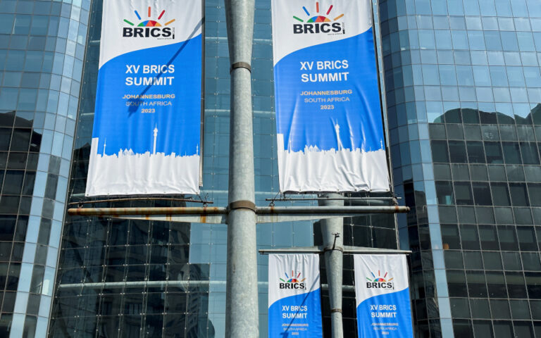 Οι χώρες BRICS ανασυντάσσουν την παγκόσμια ατζέντα