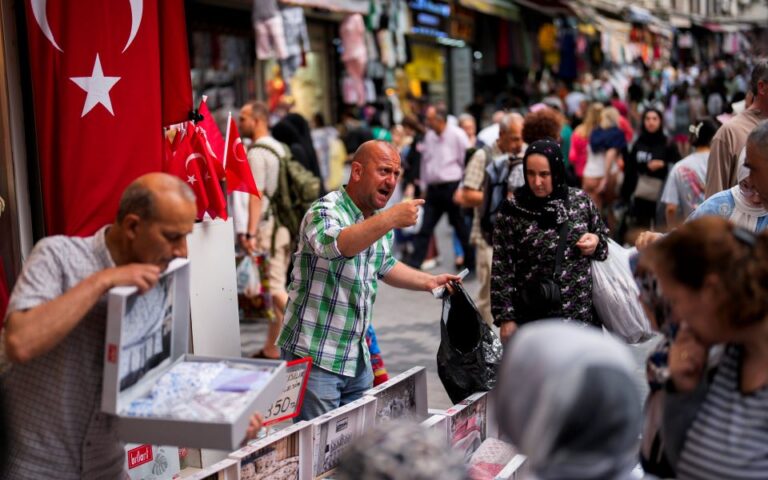 Κωνσταντινούπολη: Εκτίναξη του πληθωρισμού λόγω φόρων