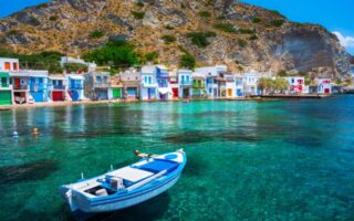 National Geographic: Μήλος και Τήνος στα καλύτερα ελληνικά νησιά για διακοπές φέτος