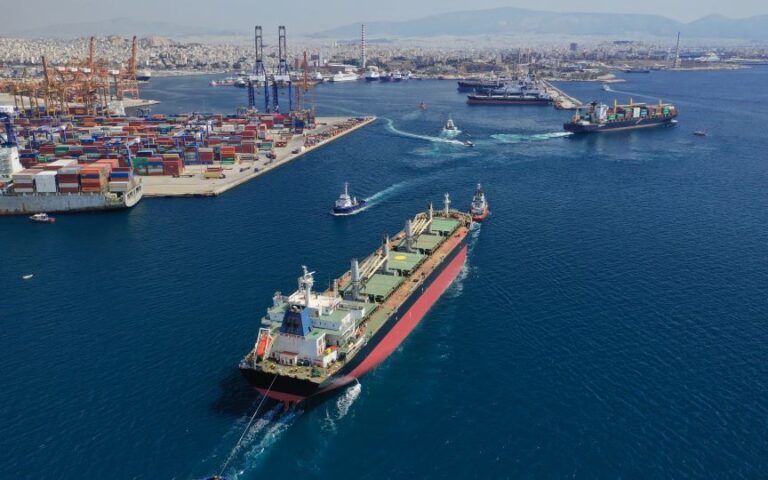 Ελληνες εφοπλιστές: Ελέγχουν το 21% της παγκόσμιας χωρητικότητας πλοίων