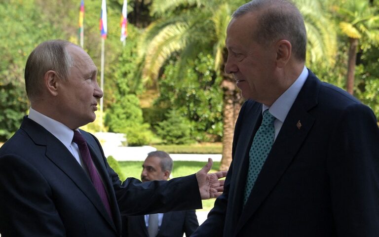 Μαραθώνια η συνάντηση Πούτιν-Ερντογάν – Oι όροι της Μόσχας για τα σιτηρά