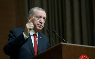 Τουρκία: Αύξηση 900% στο δημοσιονομικό ελλειμμα – Καλύτερο του αναμενομένου