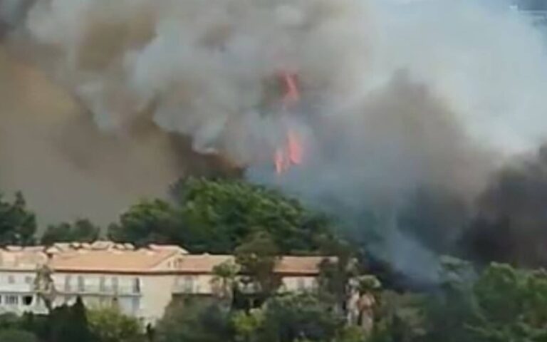 Κέρκυρα: Φωτιά τώρα στην περιοχή Αγιος Στέφανος – Μήνυμα από 112 για εκκένωση