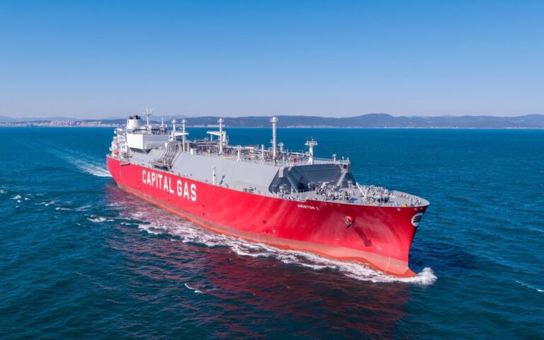 Capital Product Partners: Συμφωνία 3,13 δισ. για την αγορά 11 πλοίων LNG