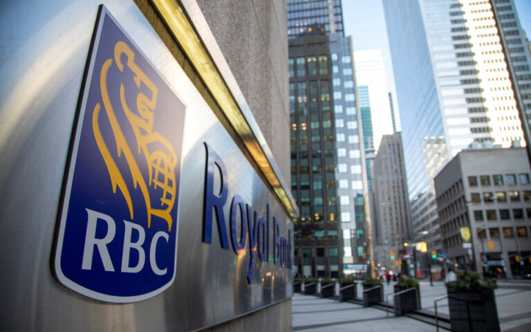 Η Royal Bank of Canada απολύει τη CFO