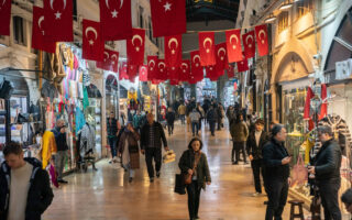 Τουρκία: Να επενδύσουν σε τουρκικά ομόλογα καλεί τους επενδυτές ο διοικητής της Κεντρικής Τράπεζας